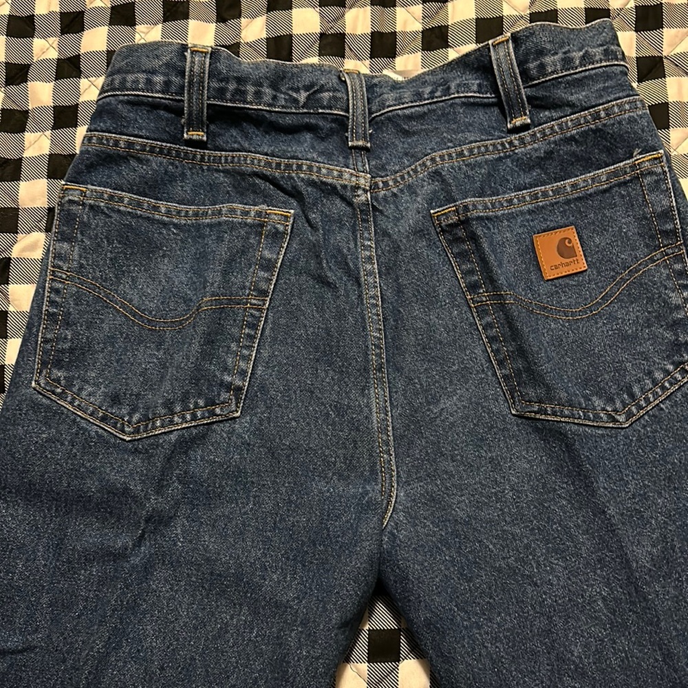 Carhartt traditional fit